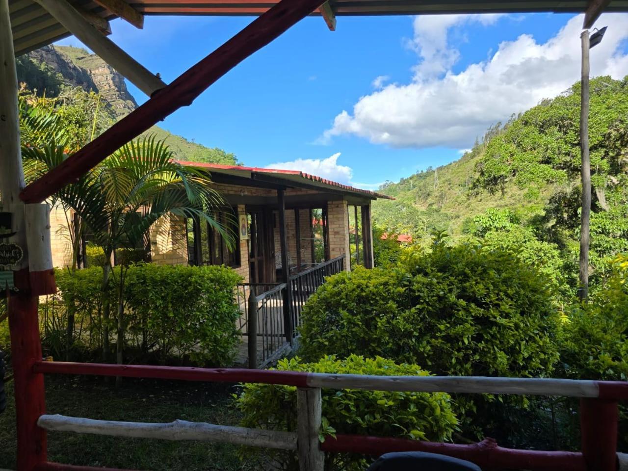Hotel Campestre Rocas Del Paraiso Machetá Exterior photo